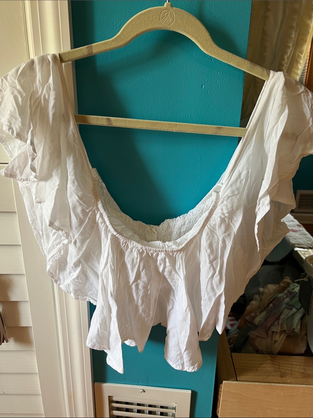 Cropped Smocked Off the Shoulder Peasant Top - White - Small